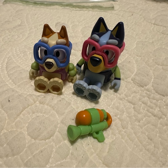 Bluey and Bingo Swim Set - Picture 1 of 1